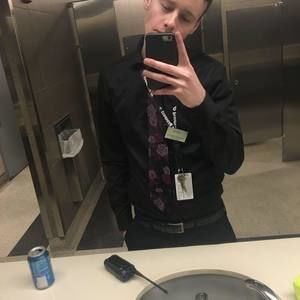 Meet your Posher, Justin